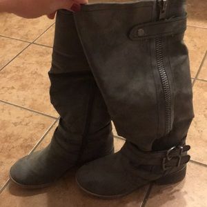 Women’s Gray boot